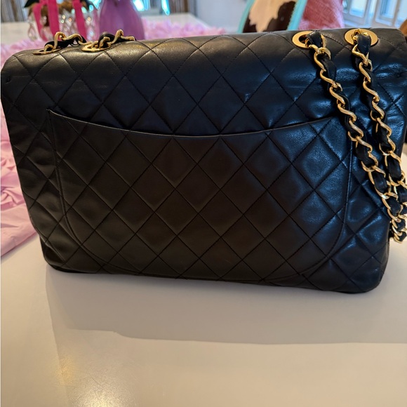Chanel Black Quilted Leather Bag with Gold Chain - Picture 3 of 10